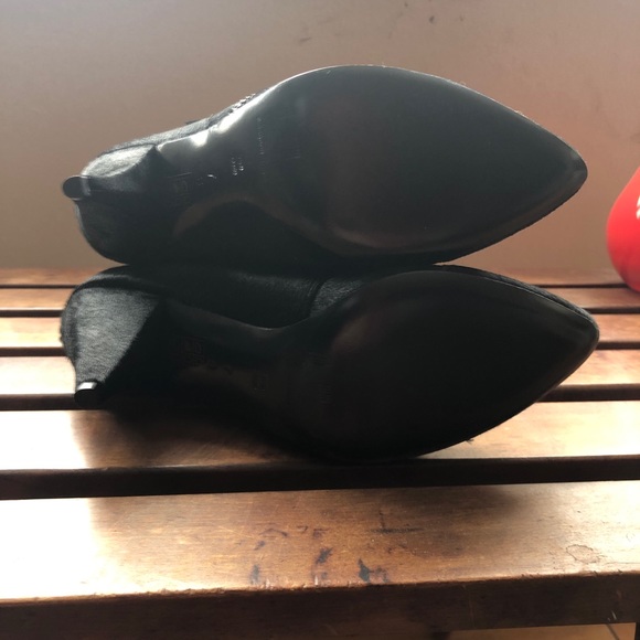 Belle by Sigerson Morrison Black Booties Brand New - Picture 6 of 8